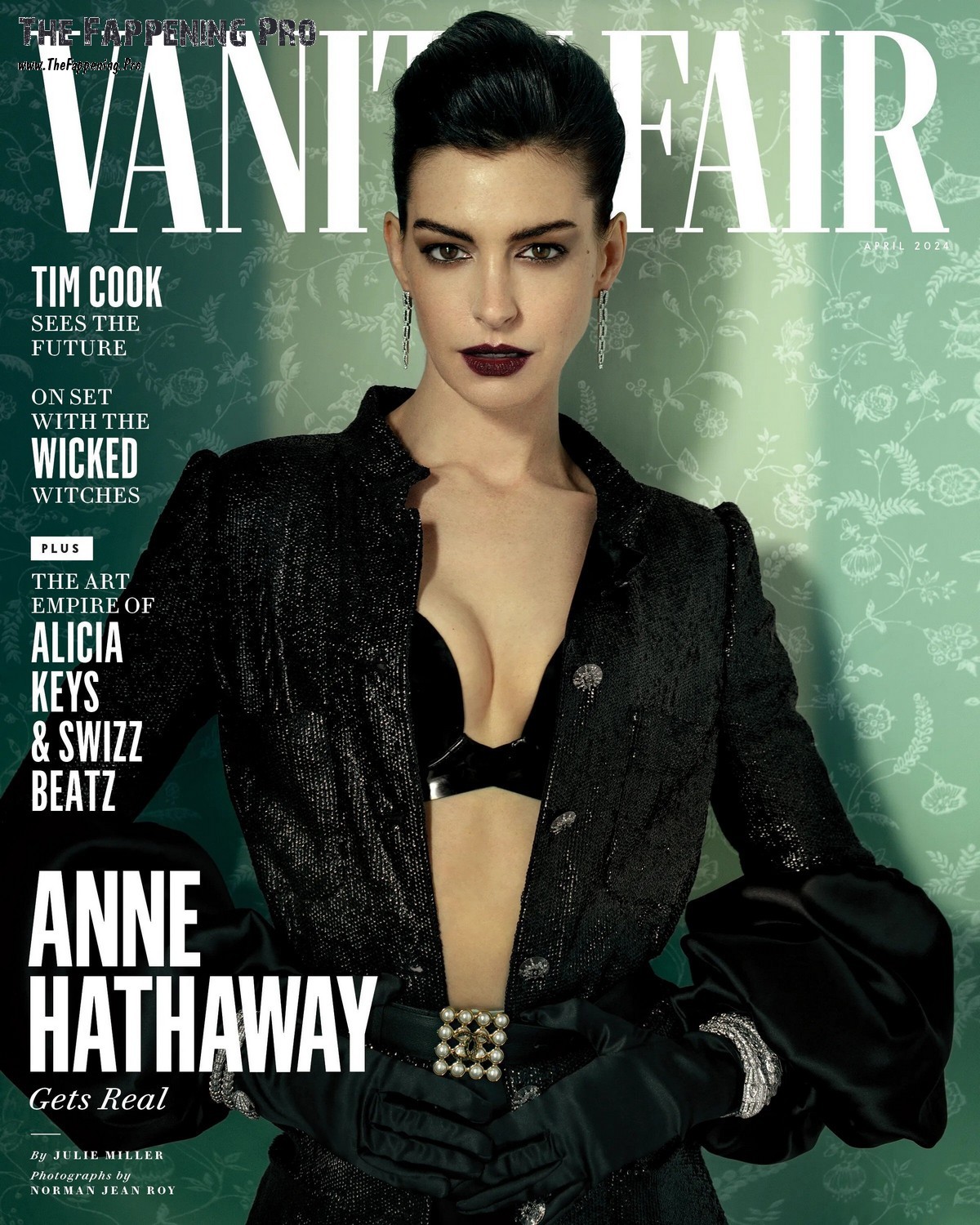 In her April 2024 Vanity Fair photoshoot, Anne Hathaway bares her soul and style in a bold and captivating display. Shot by the talented Norman Jean Roy and styled by Deborah Afshani, Hathaway pushes the boundaries of traditional celebrity photography. Not just a visually stunning spread, the shoot also delves into Hathaway's personal journey in Hollywood, as she opens up about facing online criticism, battling anxiety, and overcoming humiliation. It's a revealing and intimate look at the actress behind the glamorous facade.